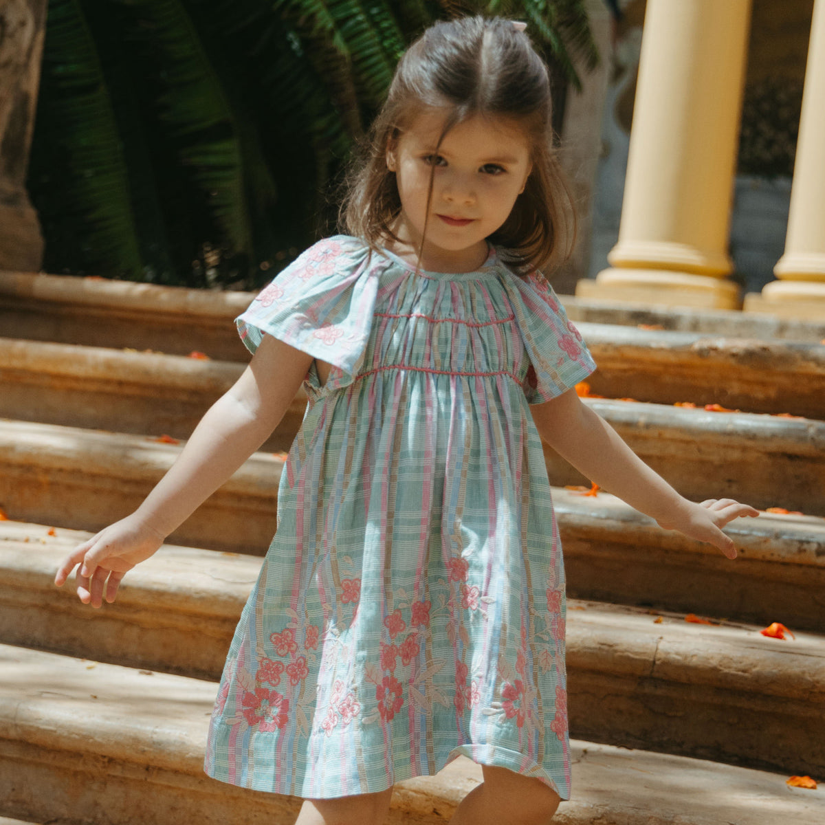 25AW新作未使用タグ付き★ Lali Kids エンブロイダリーワンピ 8Y Lali Kids – Addy's Closet