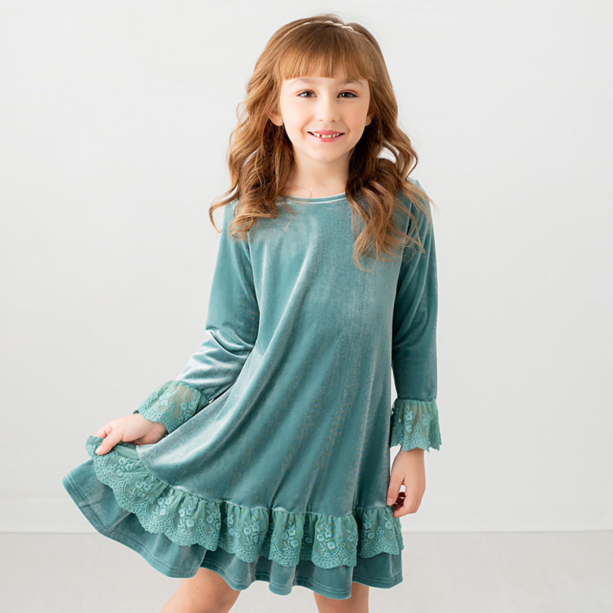 Evie's Closet - Wintergreen Simplicity Dress Green / 5 Evie's Closet - Wintergreen Simplicity Dress Green / 5
